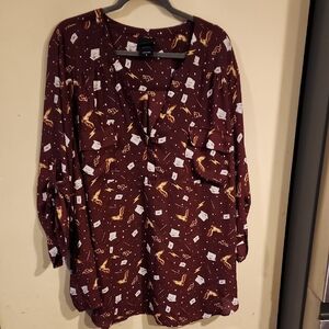 Warner Bros. Harry Potter Burgundy Shirt with Enchanted Design Size 6
